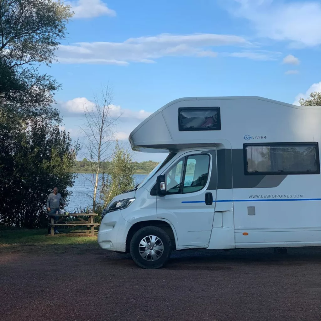Camping-car Ferry budget tour d'Europe